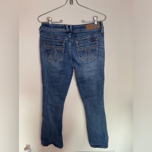 Seven7 Women’s Bootcut Jeans with Rhinestones - Picture 5 of 7